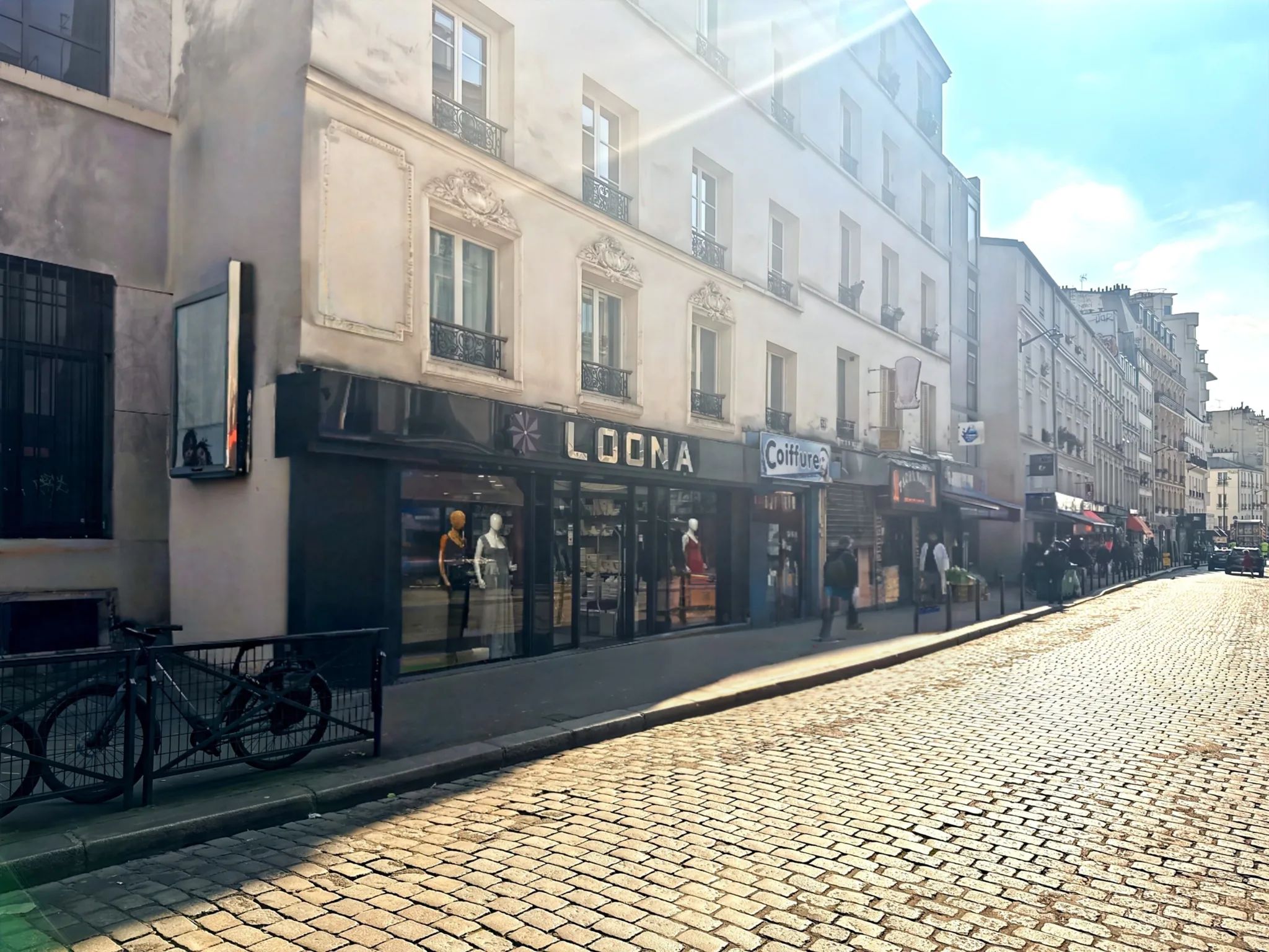 Commerce 331 m² – Paris (75011)