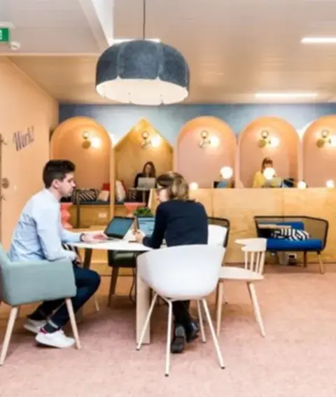 Bureau 801 m² – Paris (75008)
