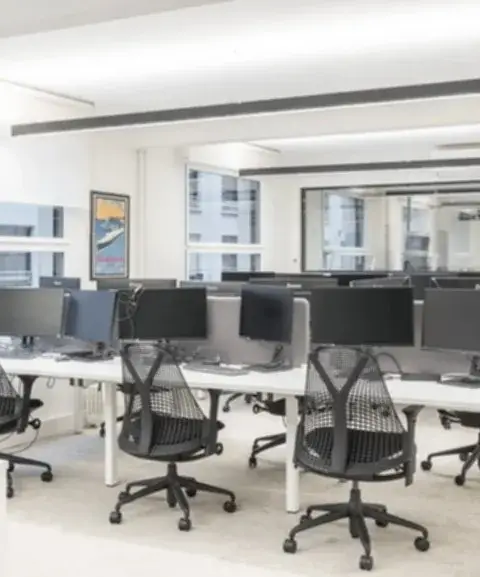 Bureau 160 m² – Paris (75008)