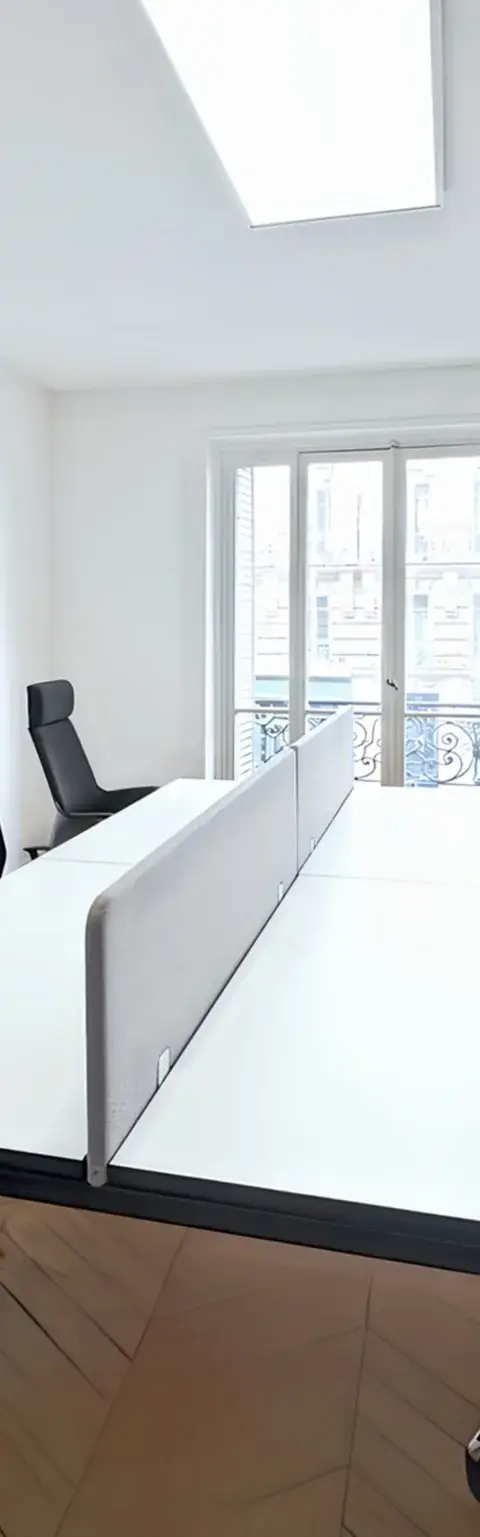 Bureau 71 m² – Paris (75012)