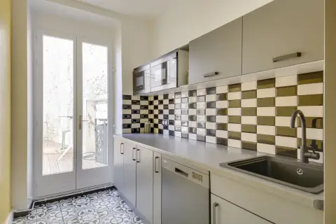 Bureau 150 m² – Paris (75017)