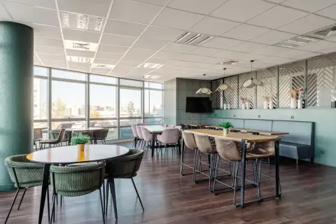 Bureau 18 m² – Saint-Denis (93200)