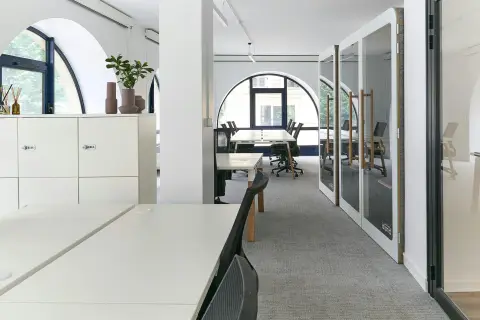 Bureau 140 m² – Paris (75008)