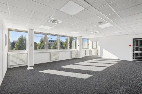 Bureau 878 m² – Malakoff (92240)
