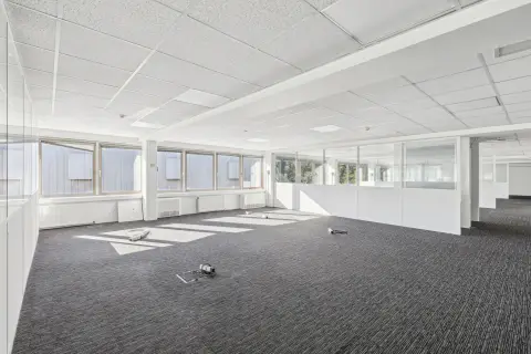 Bureau 878 m² – Malakoff (92240)