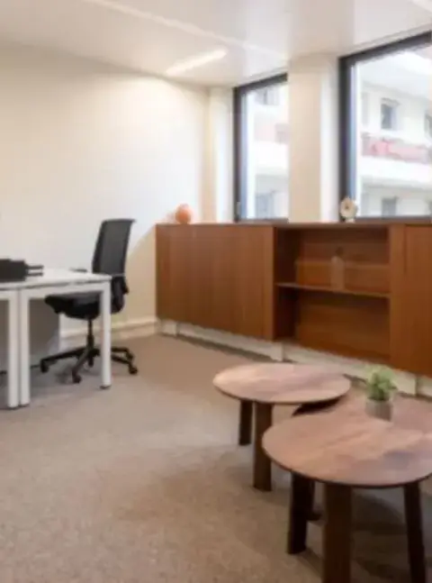Bureau 220 m² – Neuilly-sur-Seine (92200)