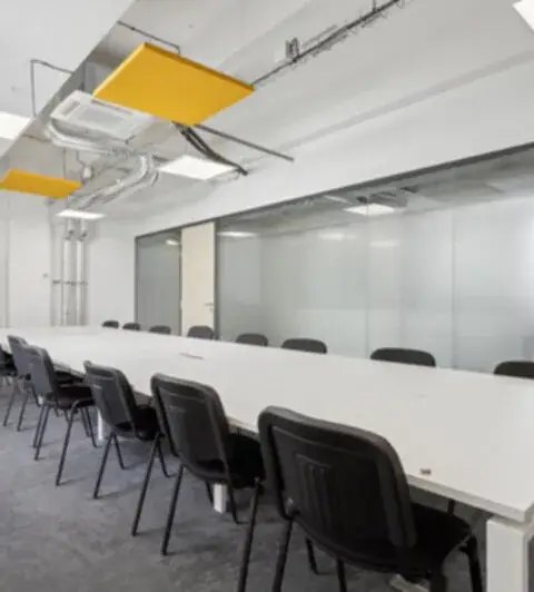 Bureau 5 643 m² – Vanves (92170)