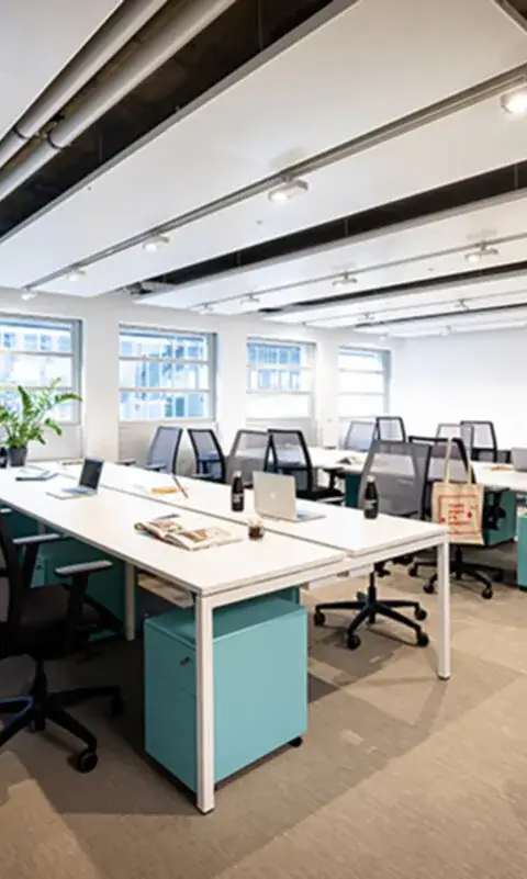 Bureau 1 576 m² – Paris (75011)