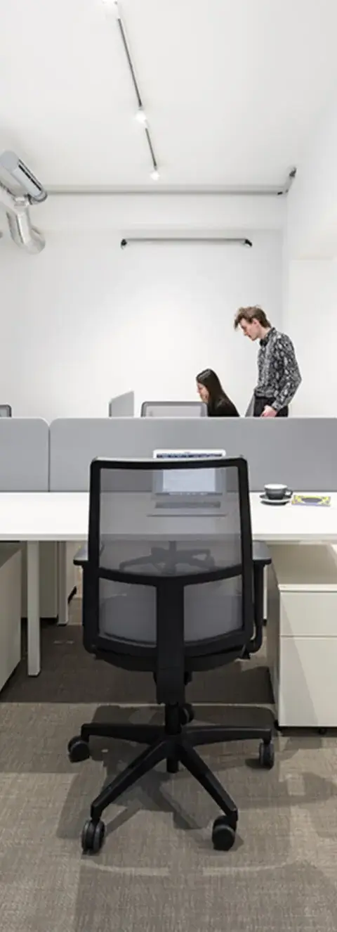 Bureau 1 576 m² – Paris (75011)