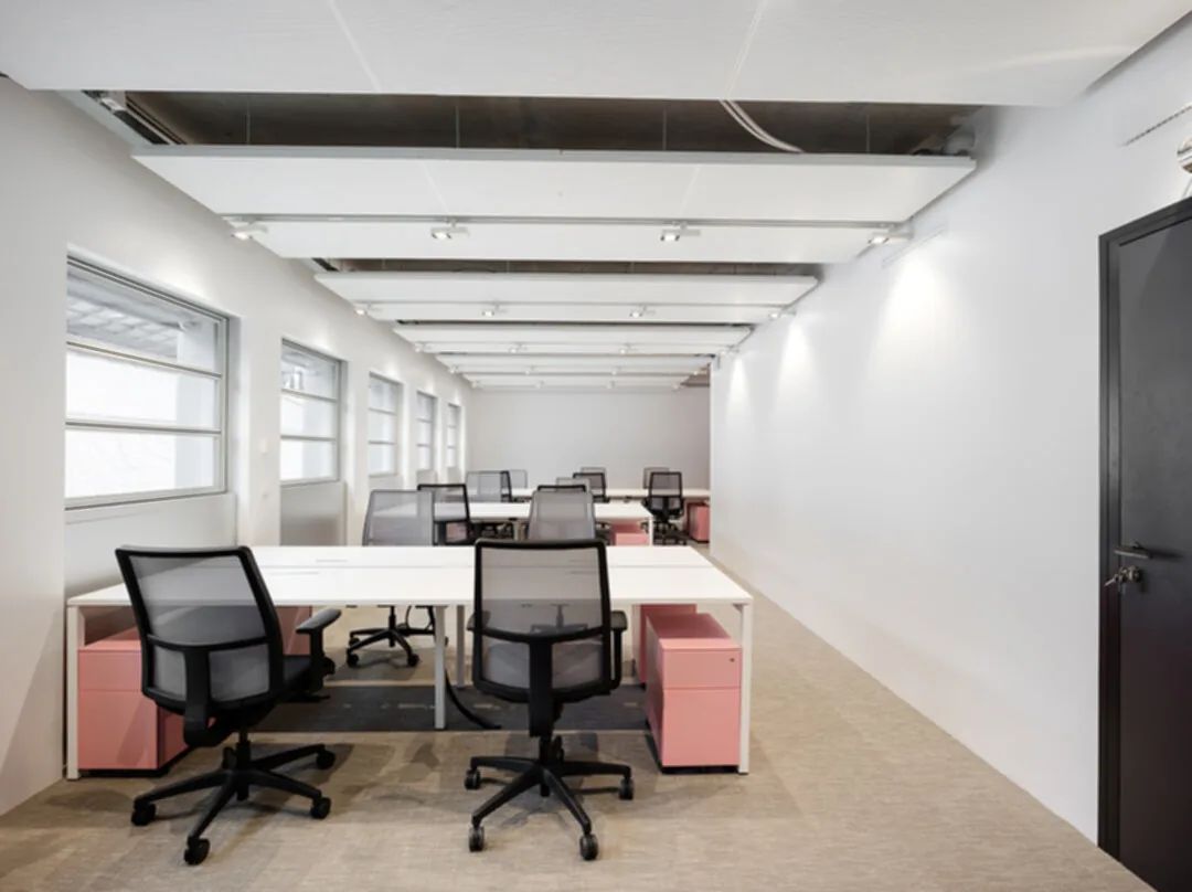 Bureau 1 576 m² – Paris (75011)