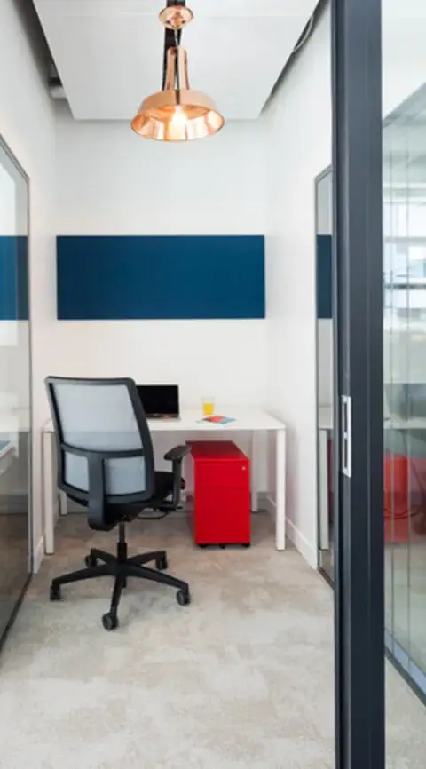 Bureau 1 576 m² – Paris (75011)