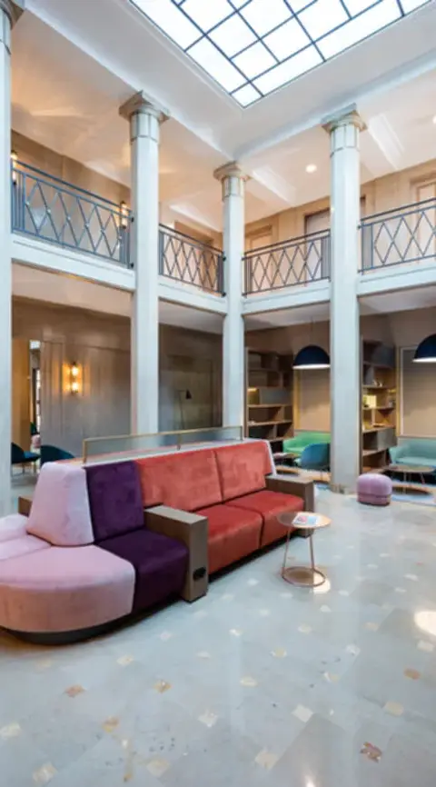 Bureau 1 576 m² – Paris (75011)