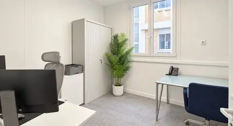 Bureau 100 m² – Paris (75012)