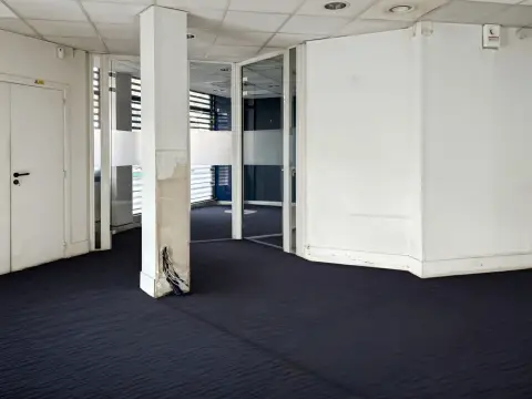 Commerce 178 m² – Paris (75012)