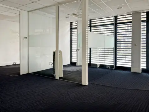 Commerce 178 m² – Paris (75012)