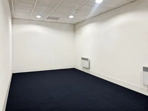 Commerce 178 m² – Paris (75012)