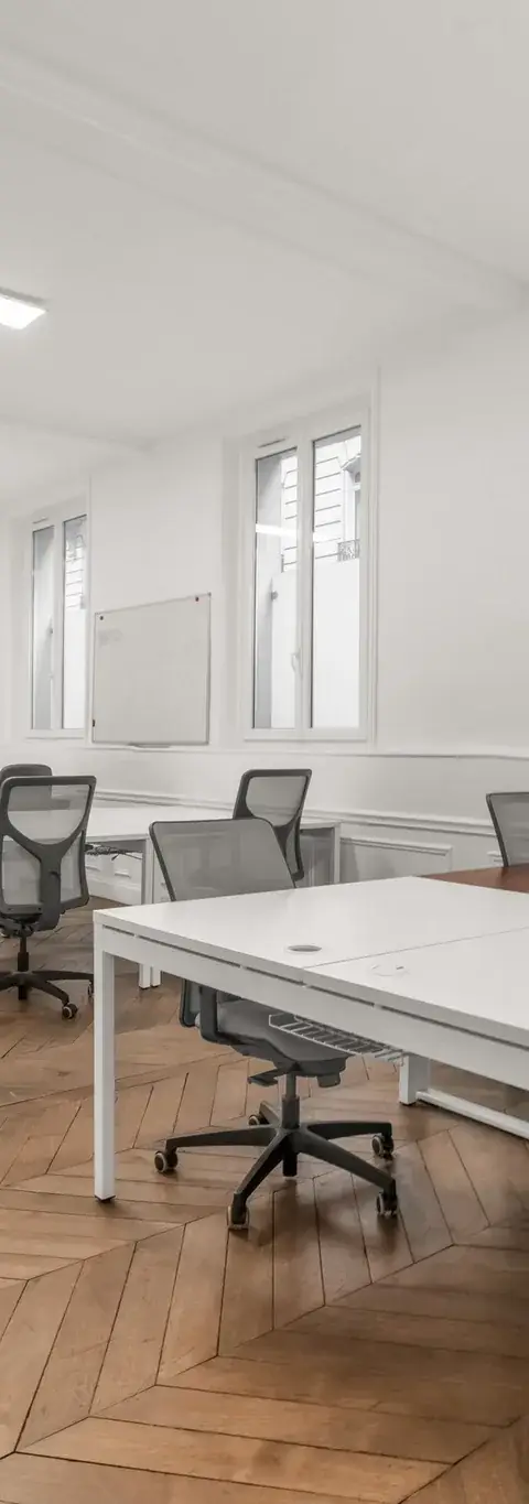 Bureau – Paris (75116)
