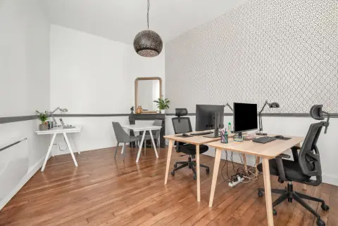 Bureau – Paris (75116)