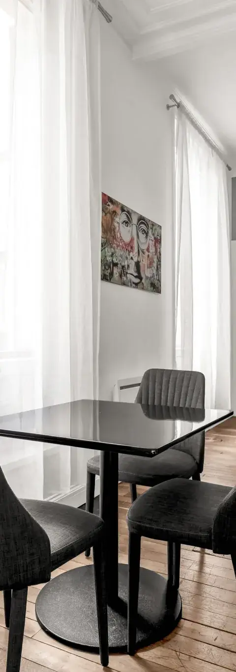 Bureau – Paris (75116)