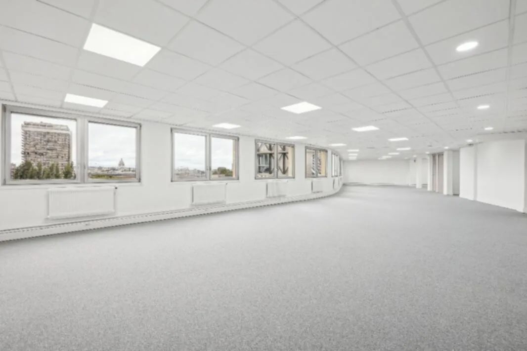 Bureau 1 962 m² – Paris (75013)