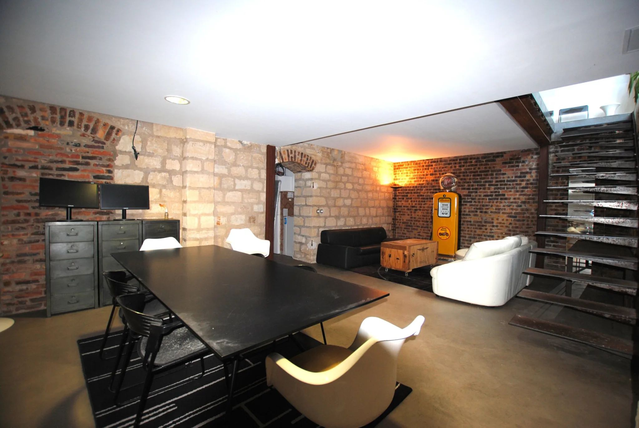 Bureau 140 m² – Paris (75007)