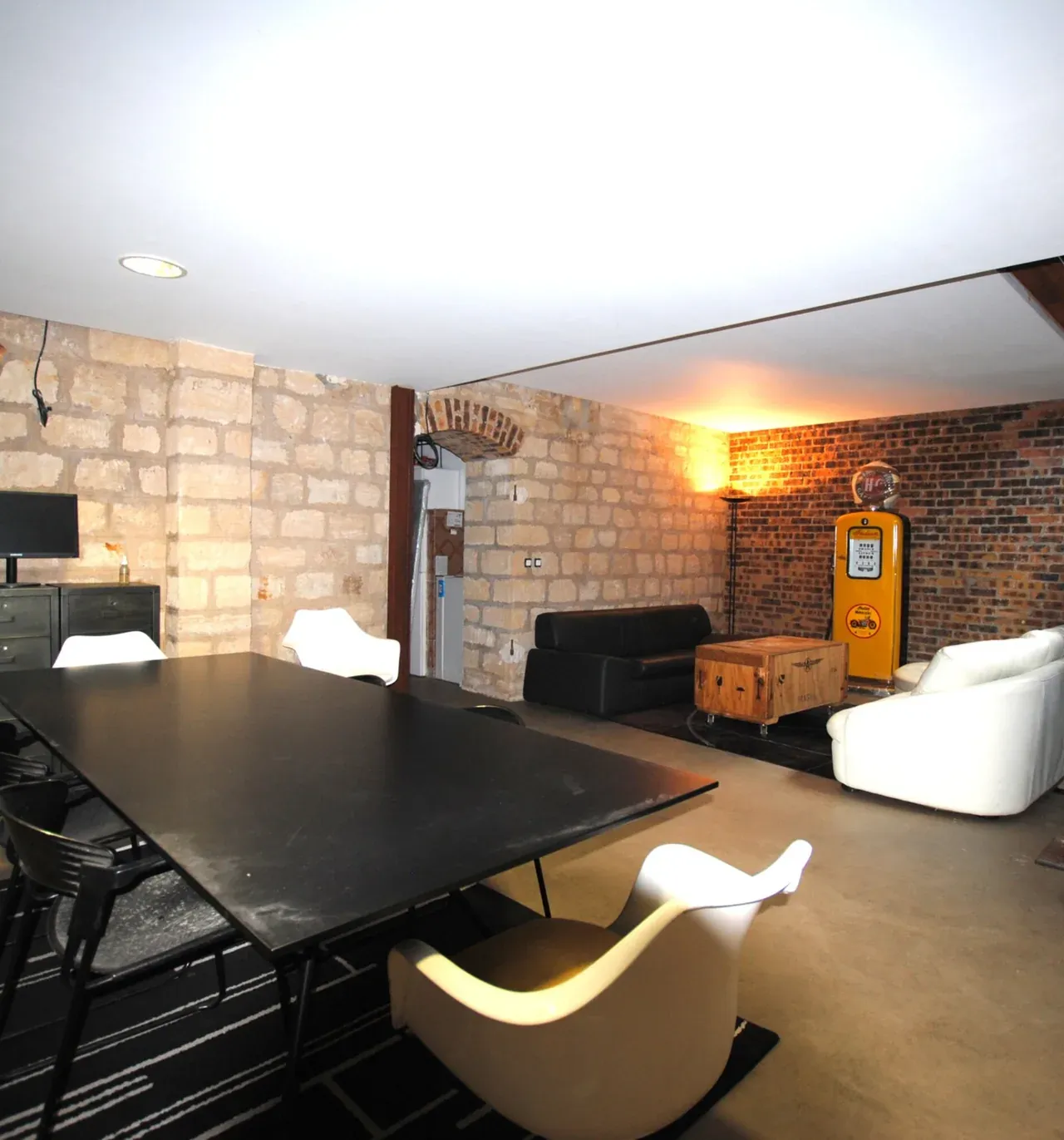 Photo 8