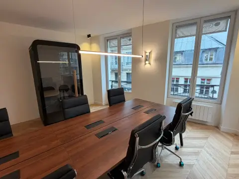 Bureau 100 m² – Paris (75009)