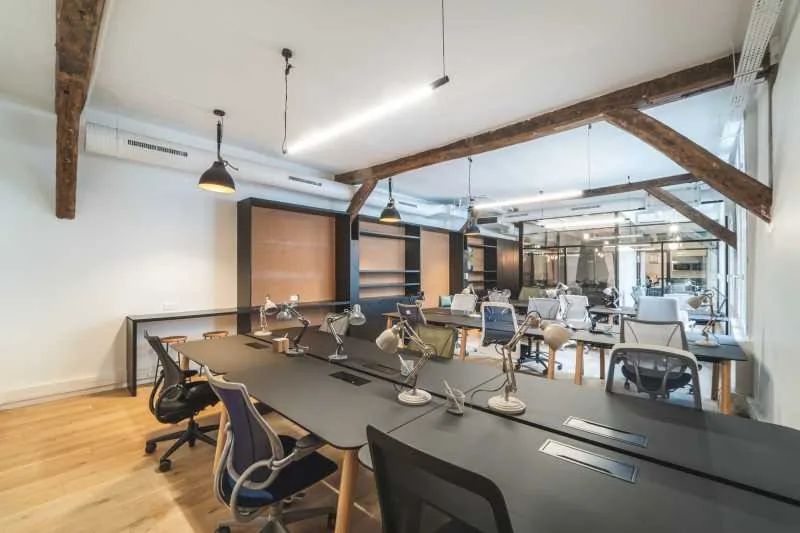 Bureau 526 m² – Paris (75010)