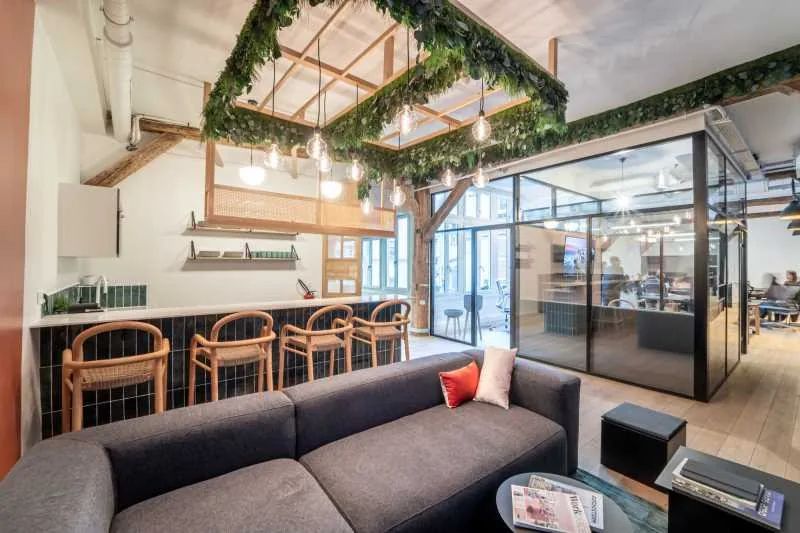 Bureau 526 m² – Paris (75010)