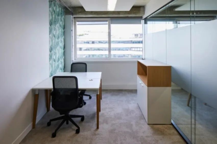 Bureau 707 m² – Issy-les-Moulineaux (92130)
