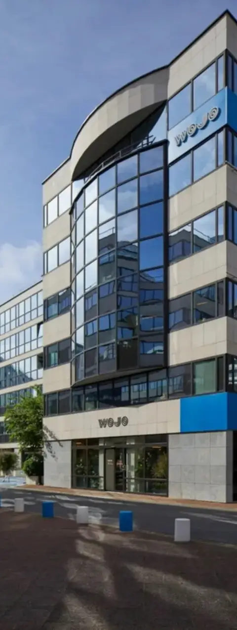 Bureau 707 m² – Issy-les-Moulineaux (92130)