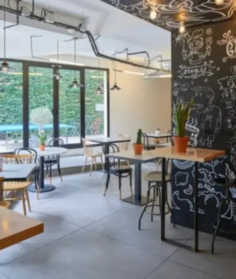Bureau 707 m² – Issy-les-Moulineaux (92130)