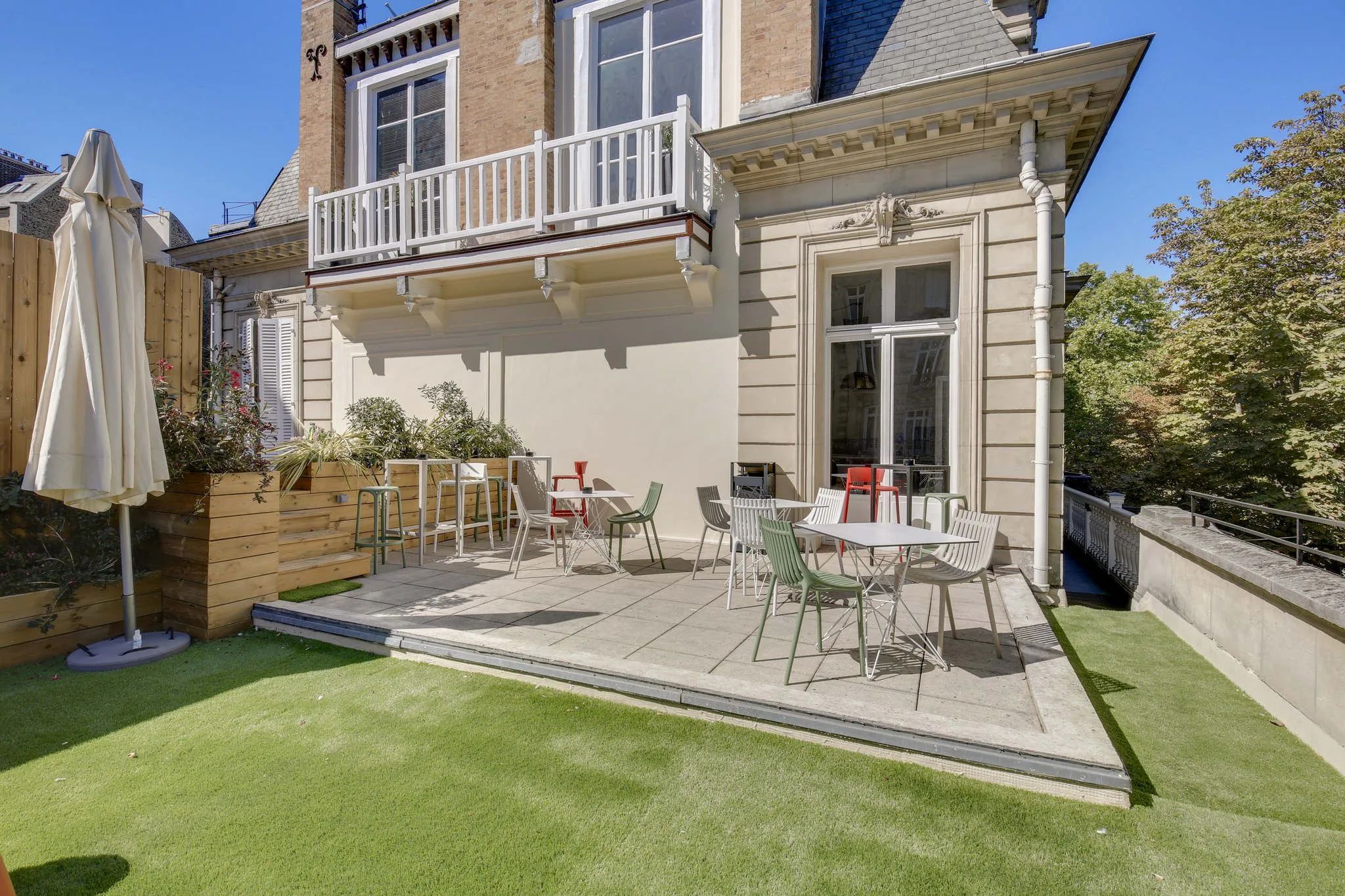 Bureau 1 000 m² – Paris (75017)