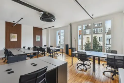 Bureau 140 m² – Paris (75003)