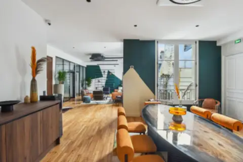 Bureau 140 m² – Paris (75003)