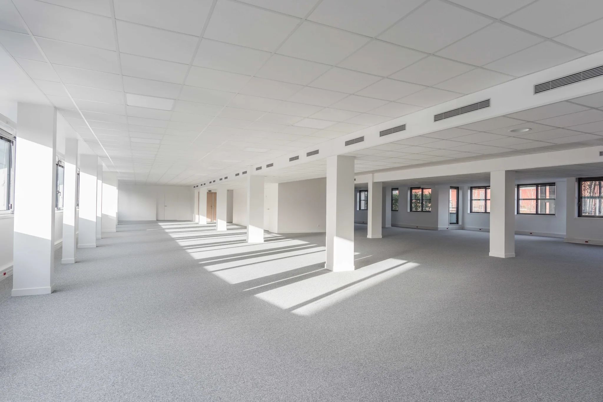 Bureau 2 052 m² – Levallois-Perret (92300)