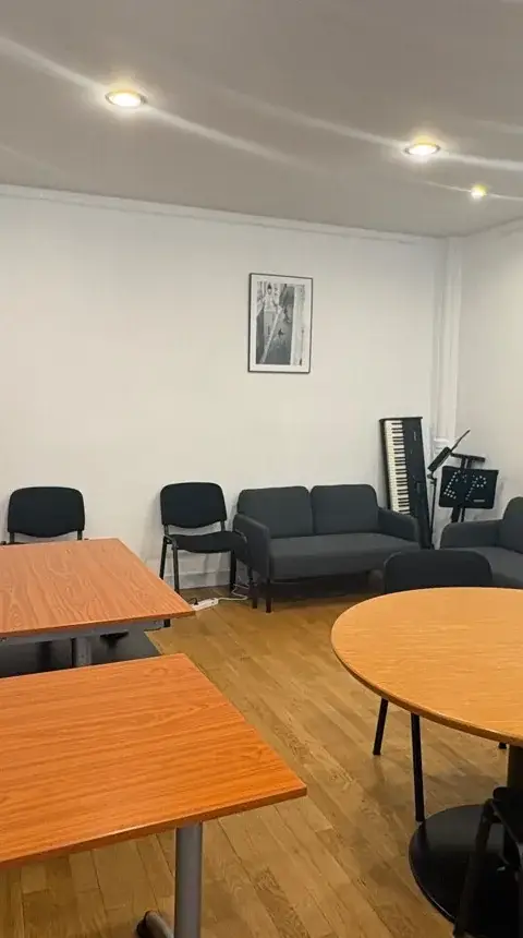 Bureau 60 m² – Paris (75006)