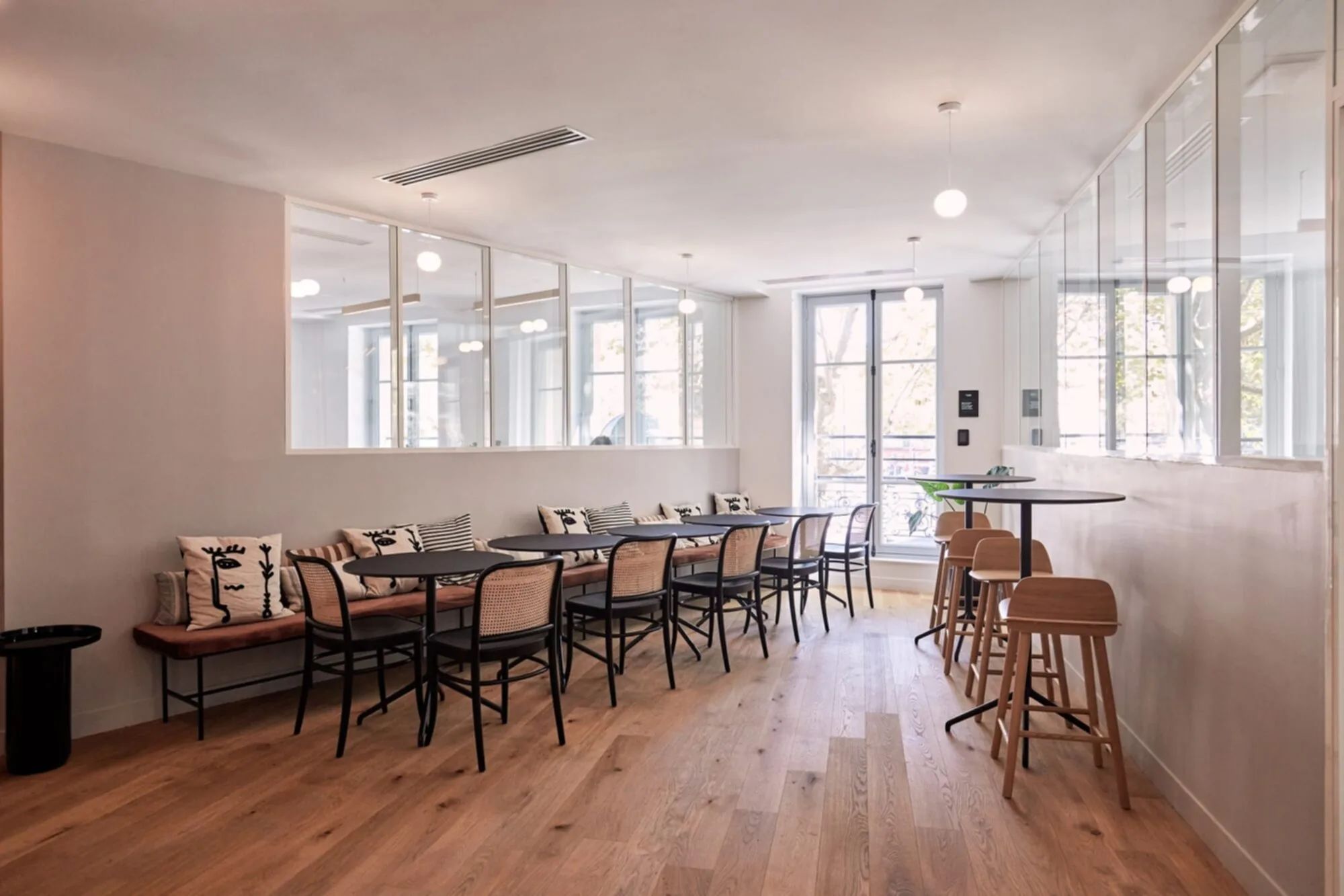 Bureau 103 m² – Paris (75008)