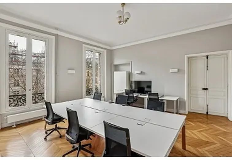 Bureau 491 m² – Paris (75009)