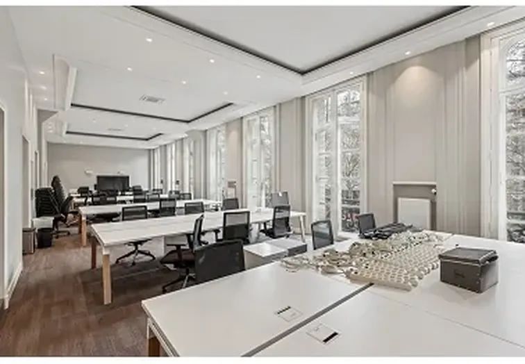 Bureau 491 m² – Paris (75009)