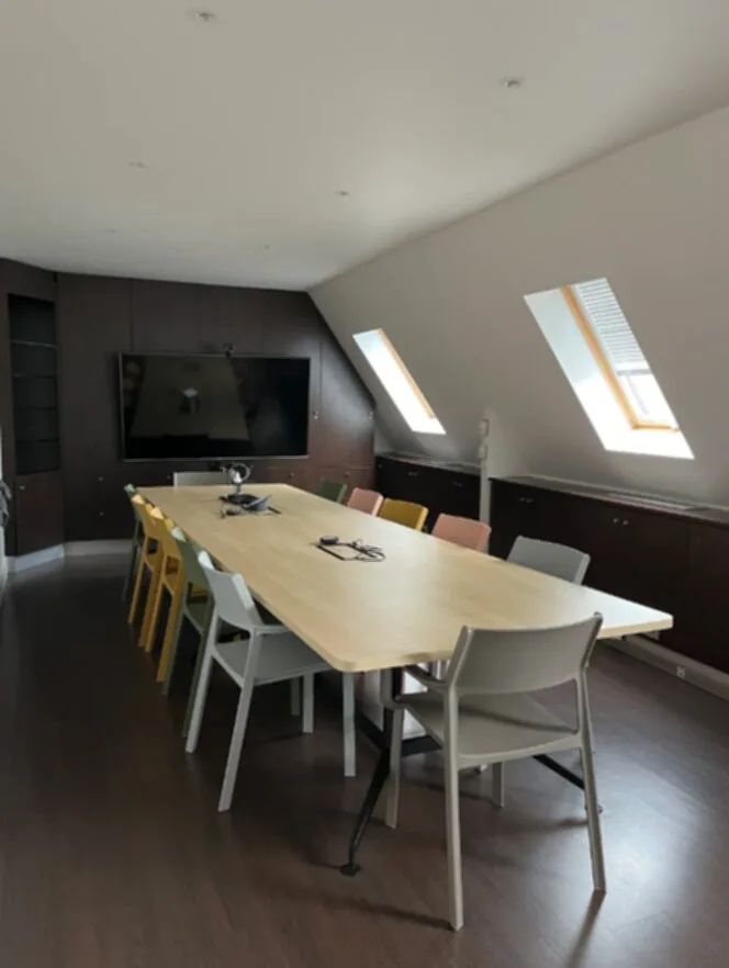 Bureau 491 m² – Paris (75009)