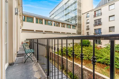 Coworking 354 m² – Paris (75010)