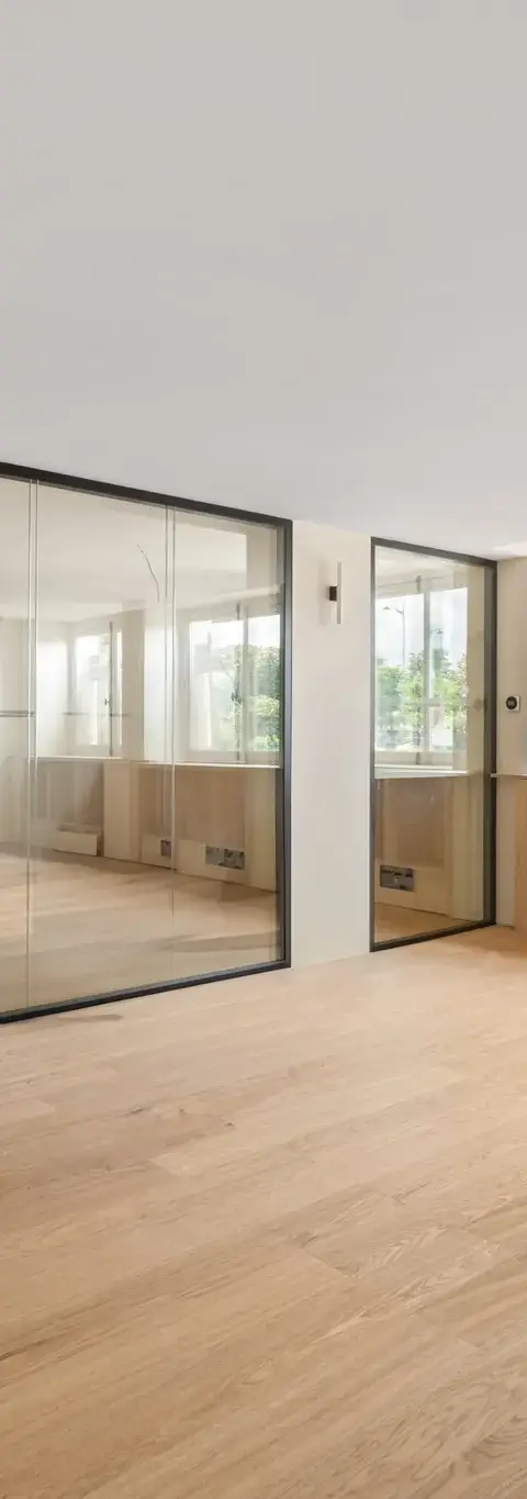 Bureau 325 m² – Paris (75008)