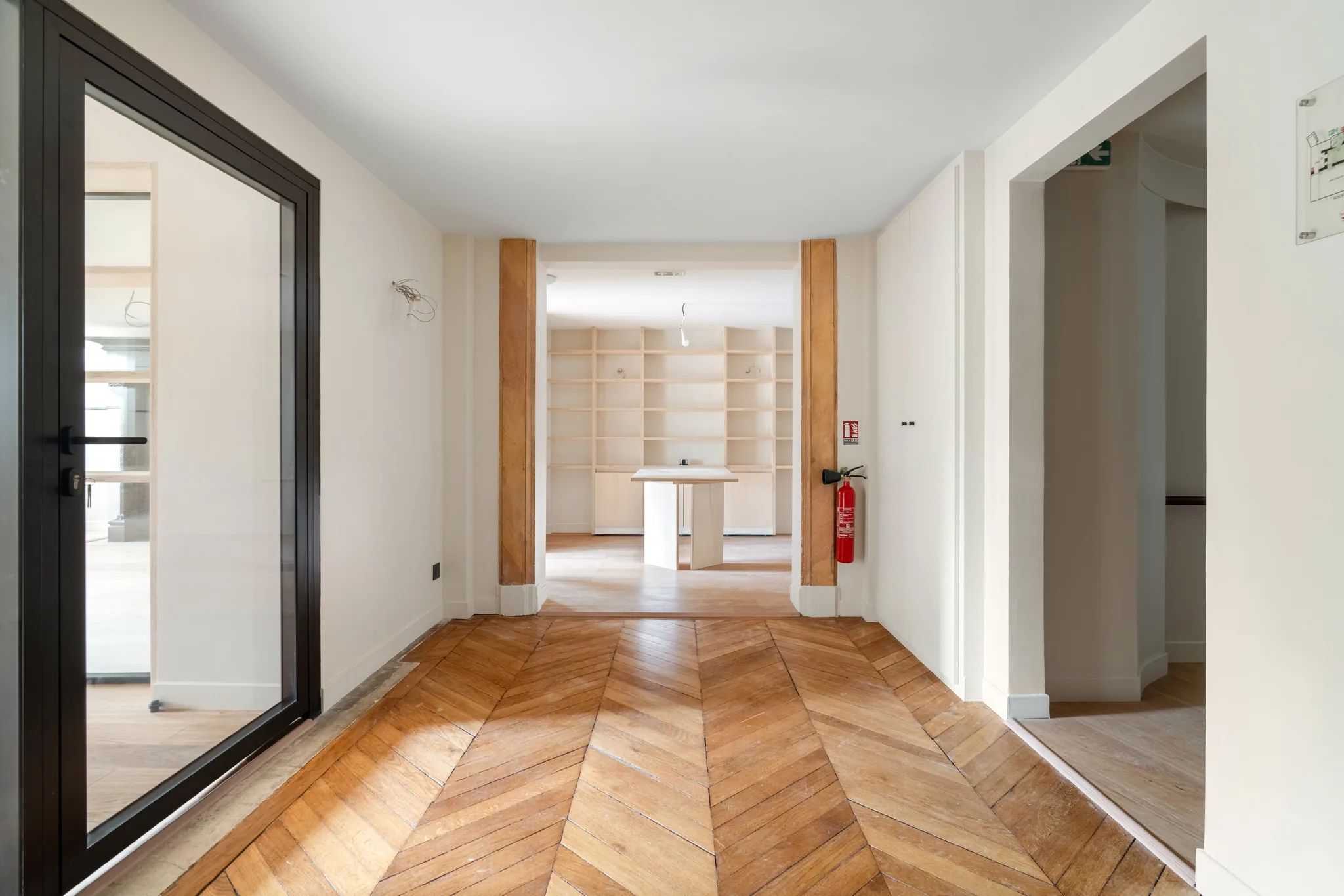 Bureau 325 m² – Paris (75008)