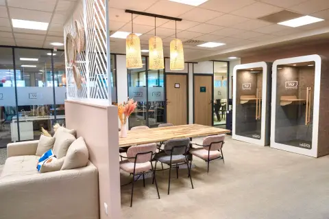 Coworking 46 m² – Nanterre (92000)