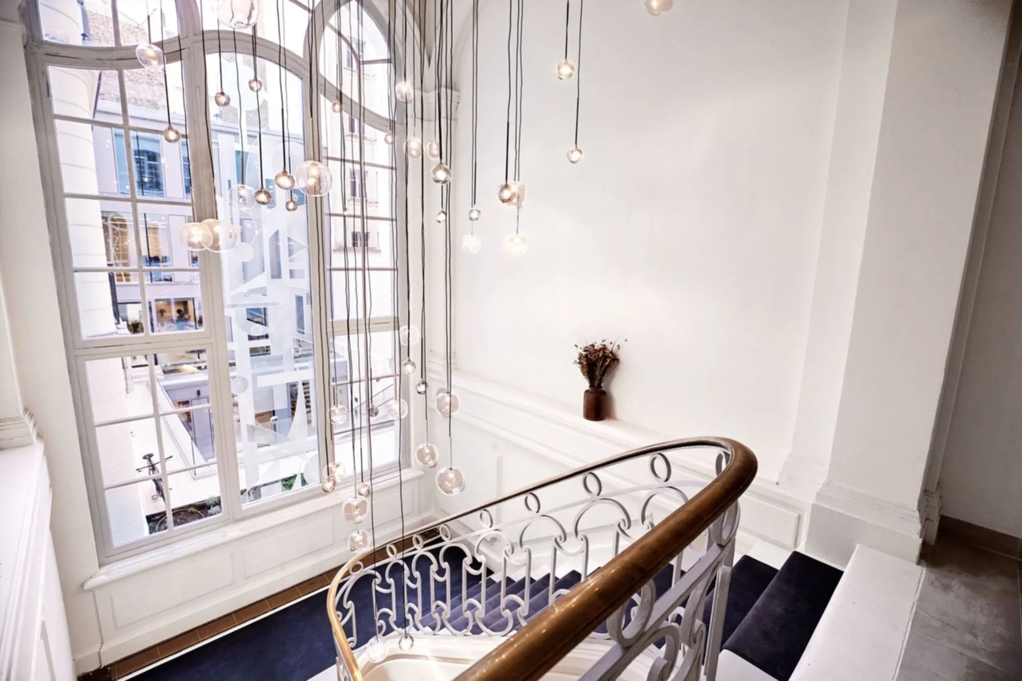 Bureau 165 m² – Paris (75116)