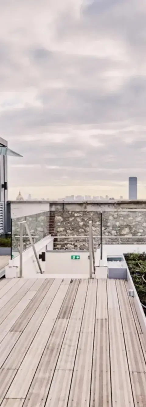 Bureau 165 m² – Paris (75116)