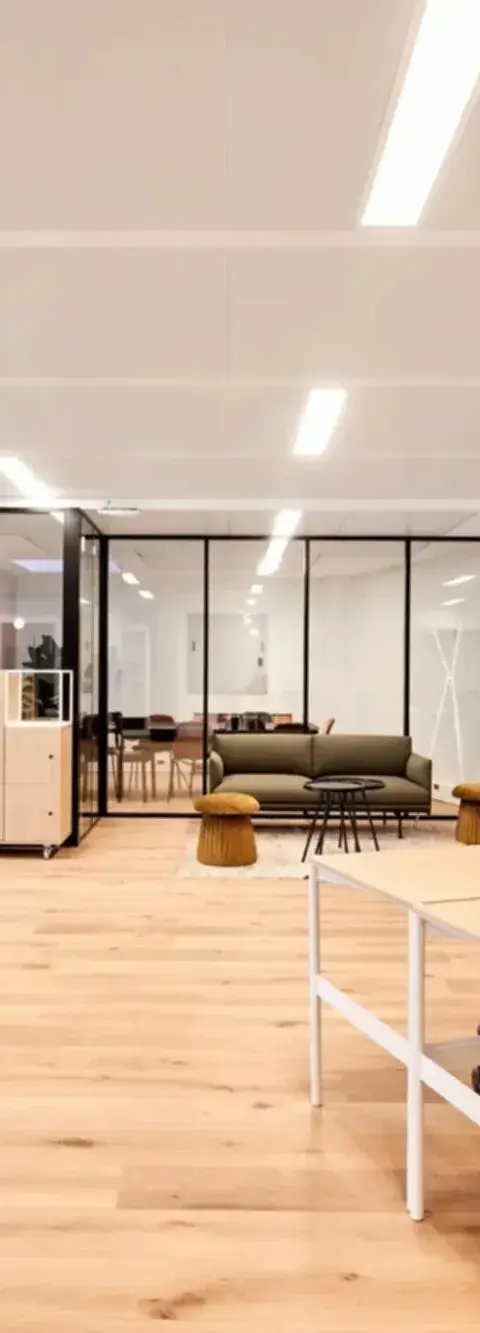Bureau 165 m² – Paris (75116)