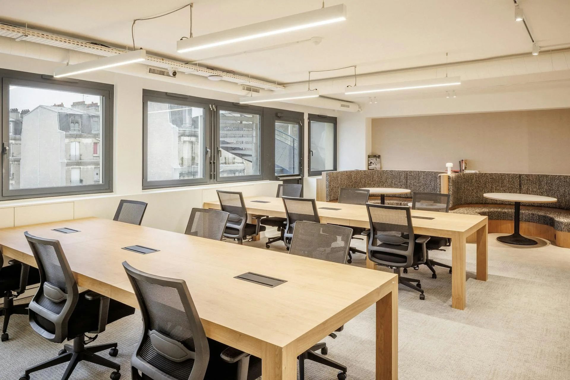 Bureau 65 m² – Paris (75017)
