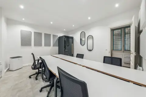 Coworking 70 m² – Paris (75008)